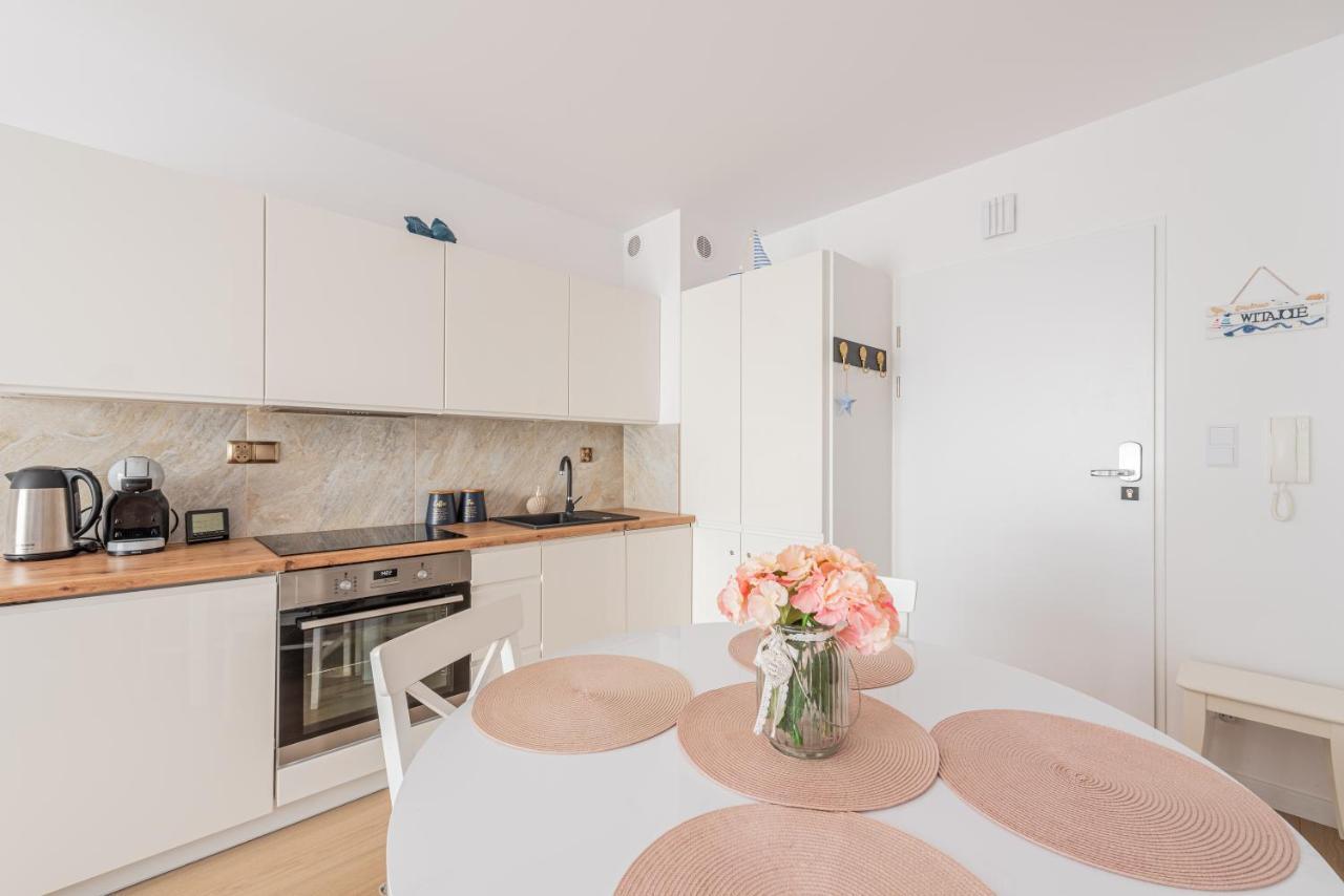 Posesja Kapitanska Apartament Ok 100 M Do Plazy Grzybowo  Ngoại thất bức ảnh